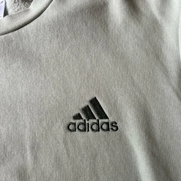 Adidas Men's Green Sweater - Picture 2 of 3